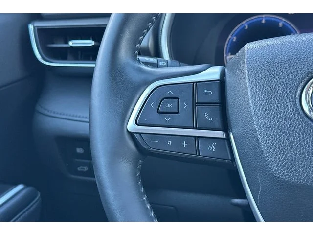 SEMINUEVOS TOYOTA Highlander at ELK GROVE in Elk Grove Buick GMC