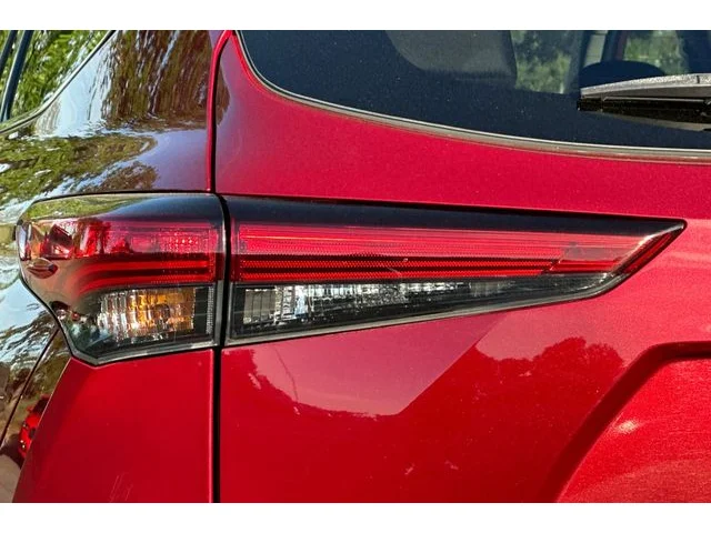 SEMINUEVOS TOYOTA Highlander at ELK GROVE in Elk Grove Buick GMC