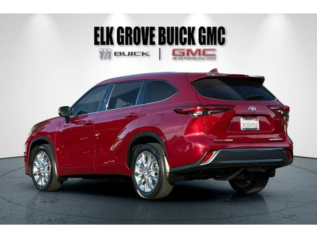 SEMINUEVOS TOYOTA Highlander at ELK GROVE in Elk Grove Buick GMC