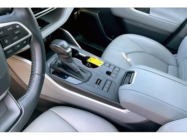 SEMINUEVOS TOYOTA Highlander a Estados en autogozo