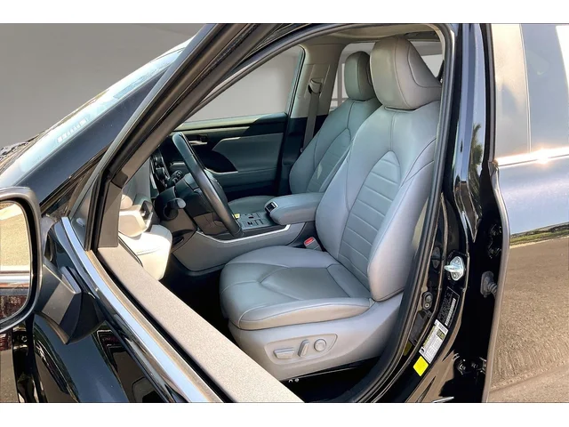 SEMINUEVOS TOYOTA Highlander a Estados en autogozo