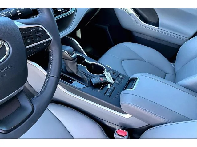 SEMINUEVOS TOYOTA Highlander a Estados en autogozo