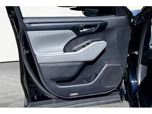 SEMINUEVOS TOYOTA Highlander a Estados en autogozo