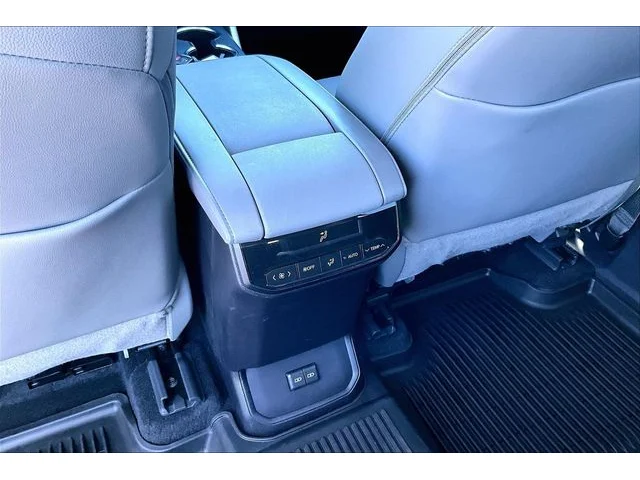 SEMINUEVOS TOYOTA Highlander a Estados en autogozo