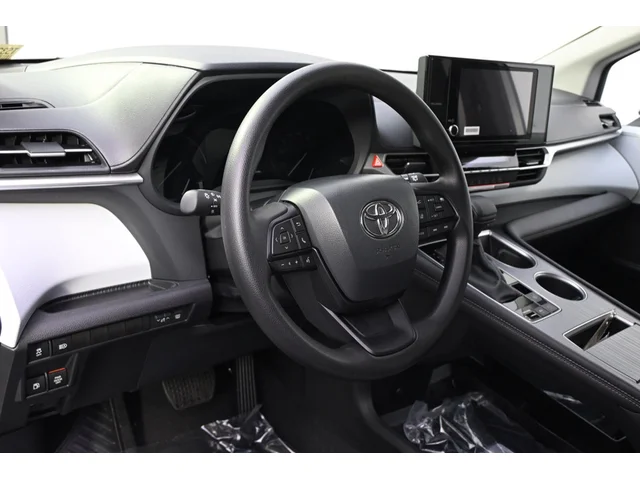 SEMINUEVOS TOYOTA Sienna a Estados en autogozo