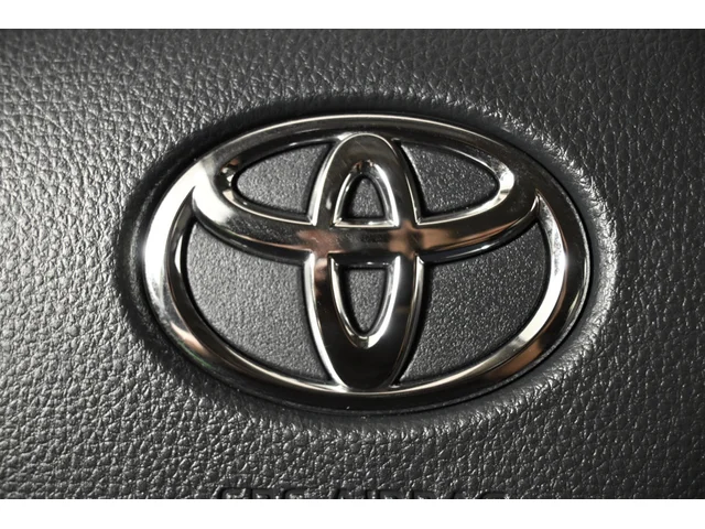 SEMINUEVOS TOYOTA Sienna a Estados en autogozo