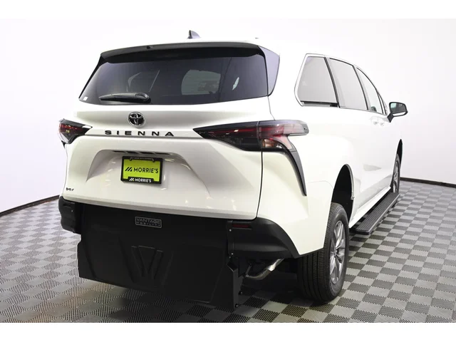 SEMINUEVOS TOYOTA Sienna a Estados en autogozo