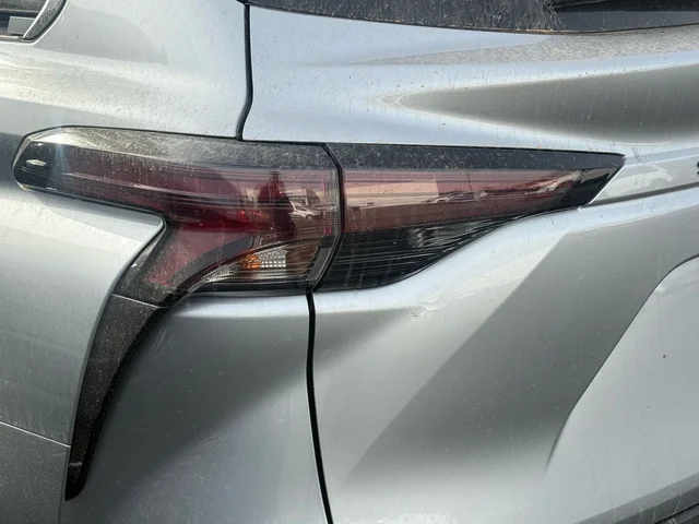 SEMINUEVOS TOYOTA Sienna a Estados en autogozo