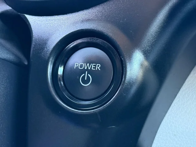 SEMINUEVOS TOYOTA Sienna a Estados en autogozo