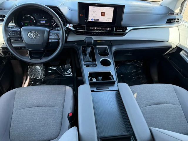 SEMINUEVOS TOYOTA Sienna a Estados en autogozo