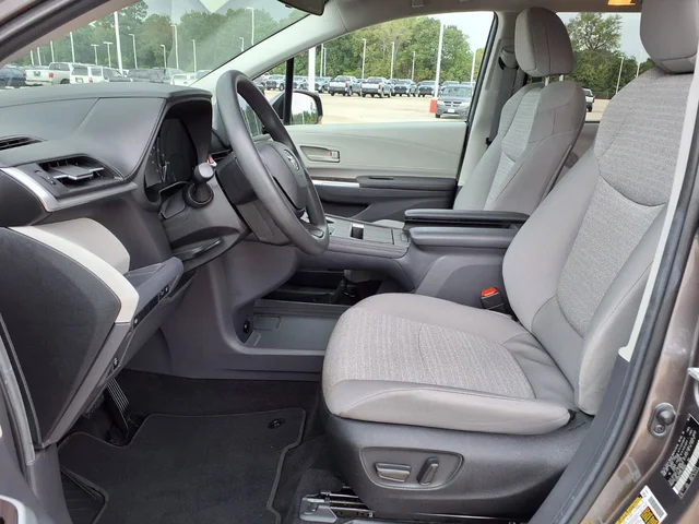 SEMINUEVOS TOYOTA Sienna a Estados en autogozo