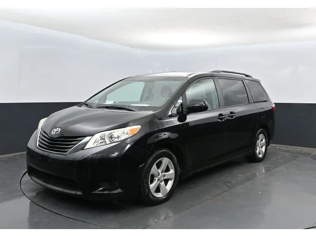SEMINUEVOS TOYOTA Sienna a Estados en autogozo