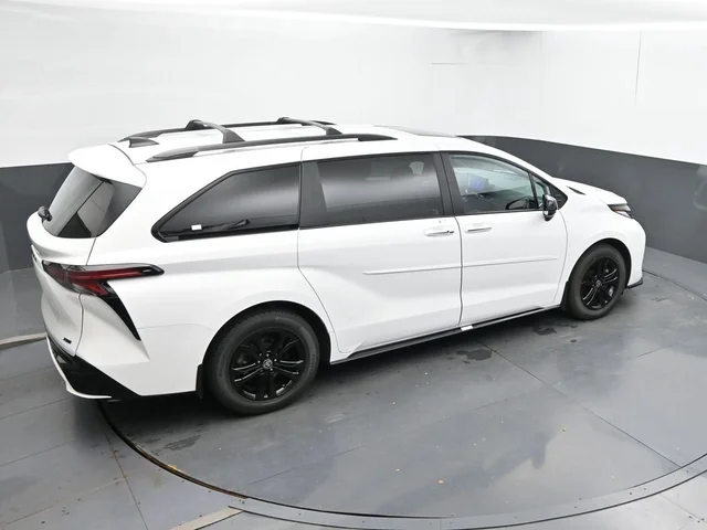 SEMINUEVOS TOYOTA Sienna a Estados en autogozo
