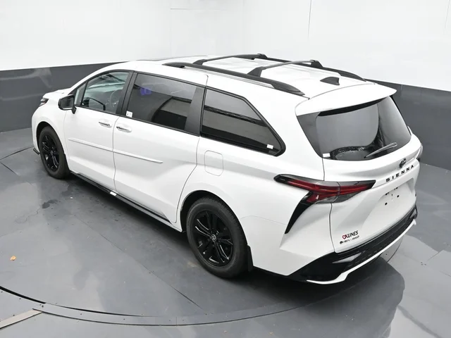 SEMINUEVOS TOYOTA Sienna a Estados en autogozo