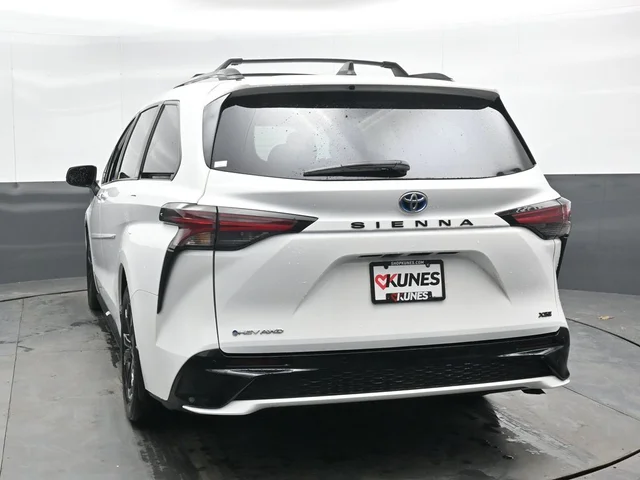 SEMINUEVOS TOYOTA Sienna a Estados en autogozo