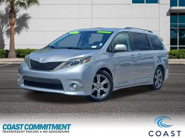 SEMINUEVOS TOYOTA Sienna a Estados en autogozo