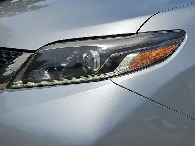 SEMINUEVOS TOYOTA Sienna a Estados en autogozo