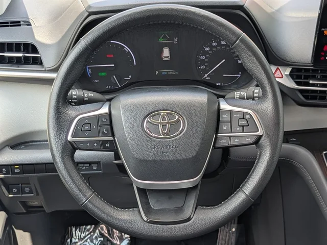 SEMINUEVOS TOYOTA Sienna a Estados en autogozo