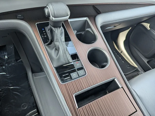 SEMINUEVOS TOYOTA Sienna a Estados en autogozo