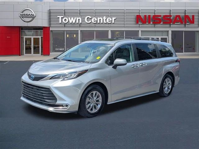 SEMINUEVOS TOYOTA Sienna a Estados en autogozo