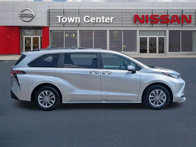 SEMINUEVOS TOYOTA Sienna a Estados en autogozo