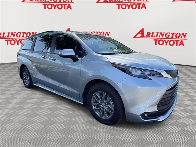 SEMINUEVOS TOYOTA Sienna a Estados en autogozo