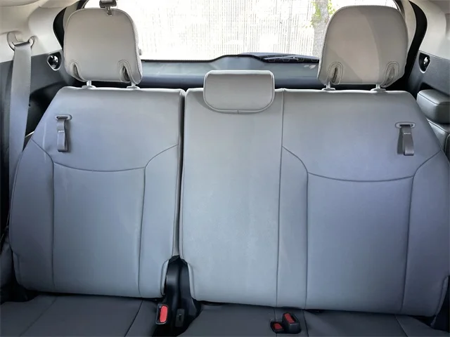 SEMINUEVOS TOYOTA Sienna a Estados en autogozo