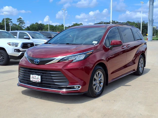 SEMINUEVOS TOYOTA Sienna a Estados en autogozo