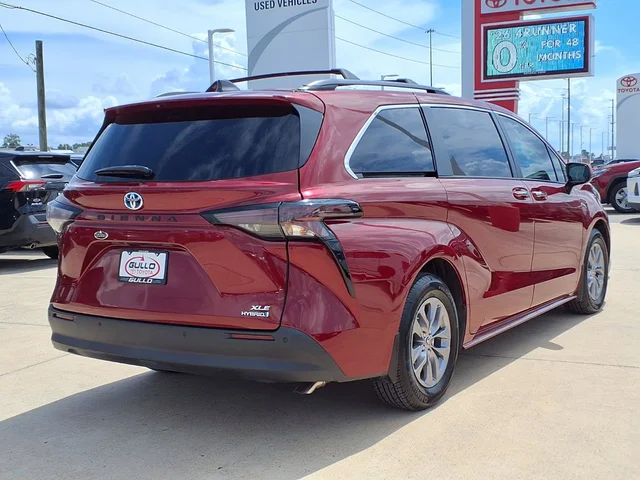 SEMINUEVOS TOYOTA Sienna a Estados en autogozo