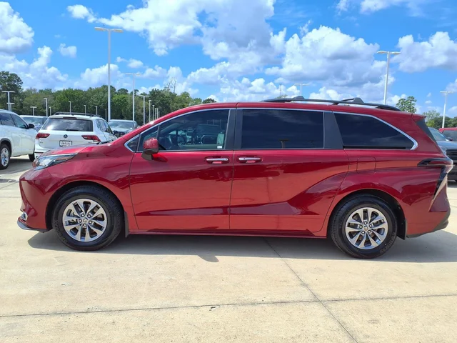 SEMINUEVOS TOYOTA Sienna a Estados en autogozo