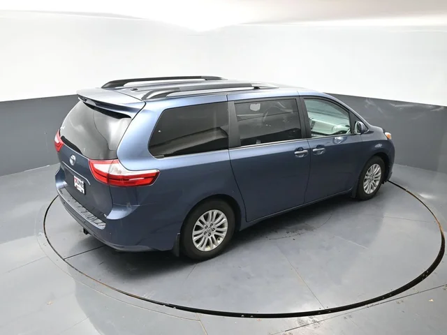 SEMINUEVOS TOYOTA Sienna a Estados en autogozo
