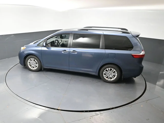 SEMINUEVOS TOYOTA Sienna a Estados en autogozo