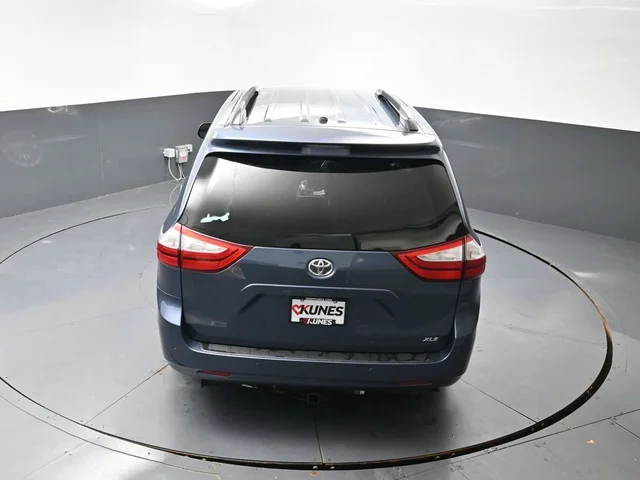 SEMINUEVOS TOYOTA Sienna a Estados en autogozo