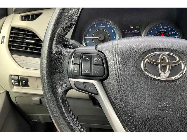 SEMINUEVOS TOYOTA Sienna a Gainesville en Gainesville Hyundai