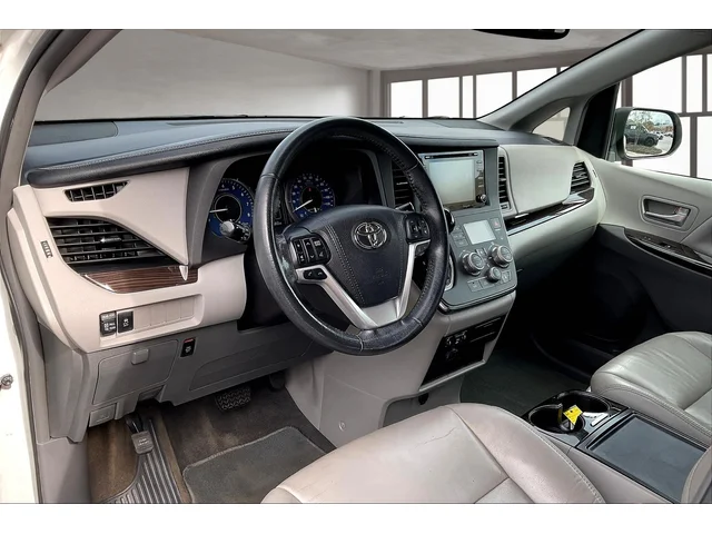 SEMINUEVOS TOYOTA Sienna a Gainesville en Gainesville Hyundai