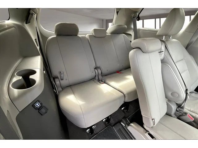 SEMINUEVOS TOYOTA Sienna a Gainesville en Gainesville Hyundai