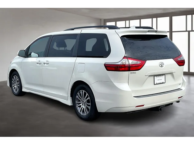SEMINUEVOS TOYOTA Sienna a Gainesville en Gainesville Hyundai