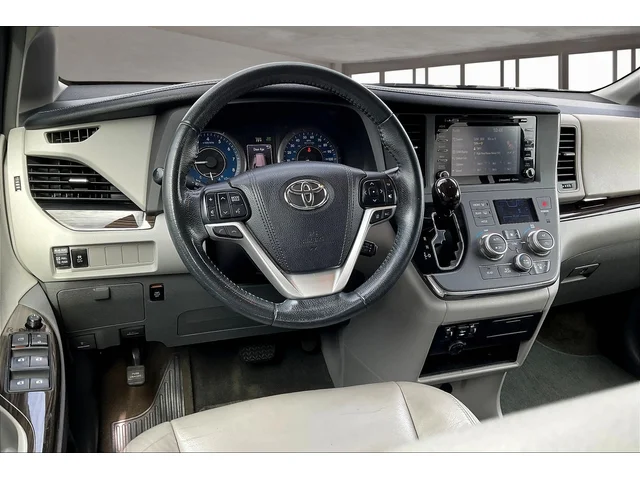 SEMINUEVOS TOYOTA Sienna a Gainesville en Gainesville Hyundai