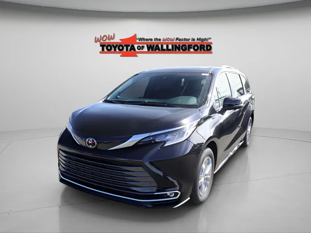 Nuevos TOYOTA SIENNA à Estados chez autogozo