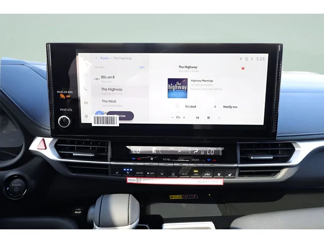 Nuevos TOYOTA SIENNA à Estados chez autogozo