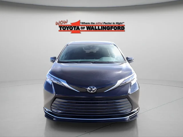 Nuevos TOYOTA SIENNA à Estados chez autogozo