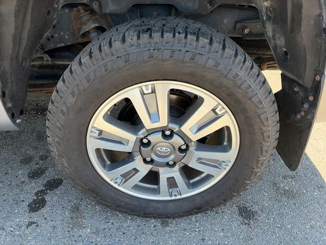 SEMINUEVOS TOYOTA Tundra a Estados en autogozo