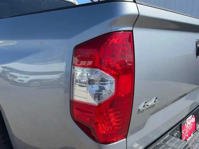 SEMINUEVOS TOYOTA Tundra a Estados en autogozo