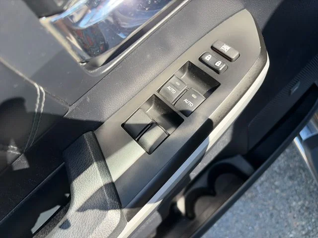 SEMINUEVOS TOYOTA Tundra a Estados en autogozo