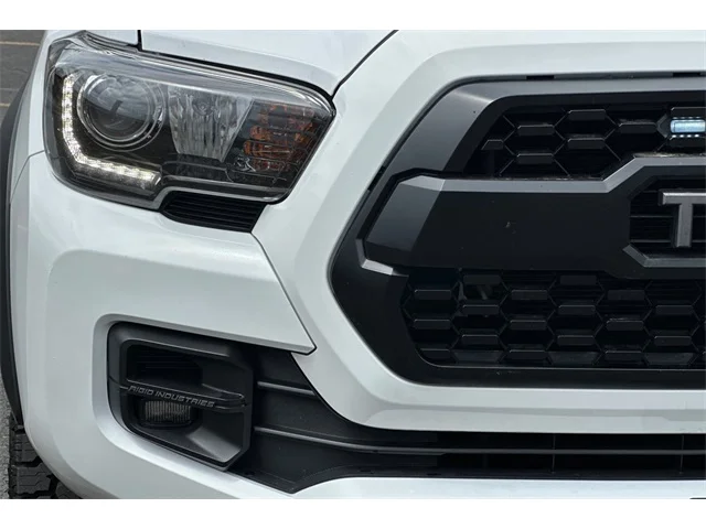 SEMINUEVOS TOYOTA Tacoma at ELK GROVE in Elk Grove Buick GMC