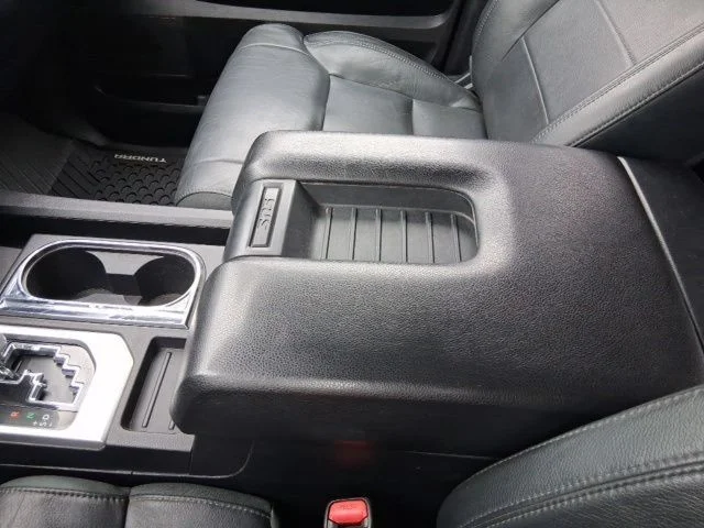 SEMINUEVOS TOYOTA Tundra a Estados en autogozo