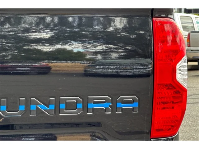 SEMINUEVOS TOYOTA Tundra at ELK GROVE in Elk Grove Buick GMC