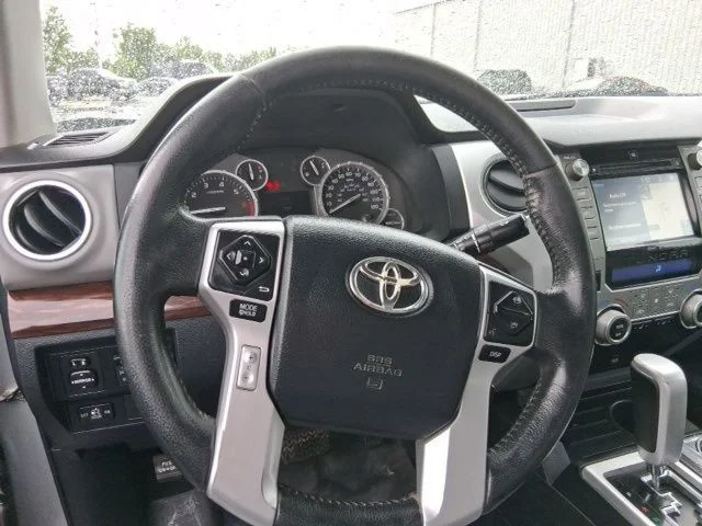 SEMINUEVOS TOYOTA Tundra a Estados en autogozo