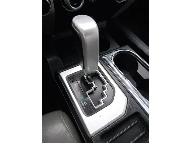 SEMINUEVOS TOYOTA Tundra a Estados en autogozo