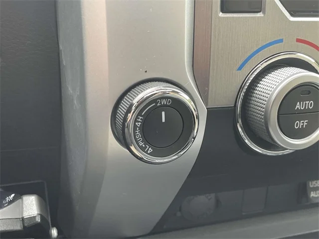 SEMINUEVOS TOYOTA Tundra a Huntersville en Huntersville Ford